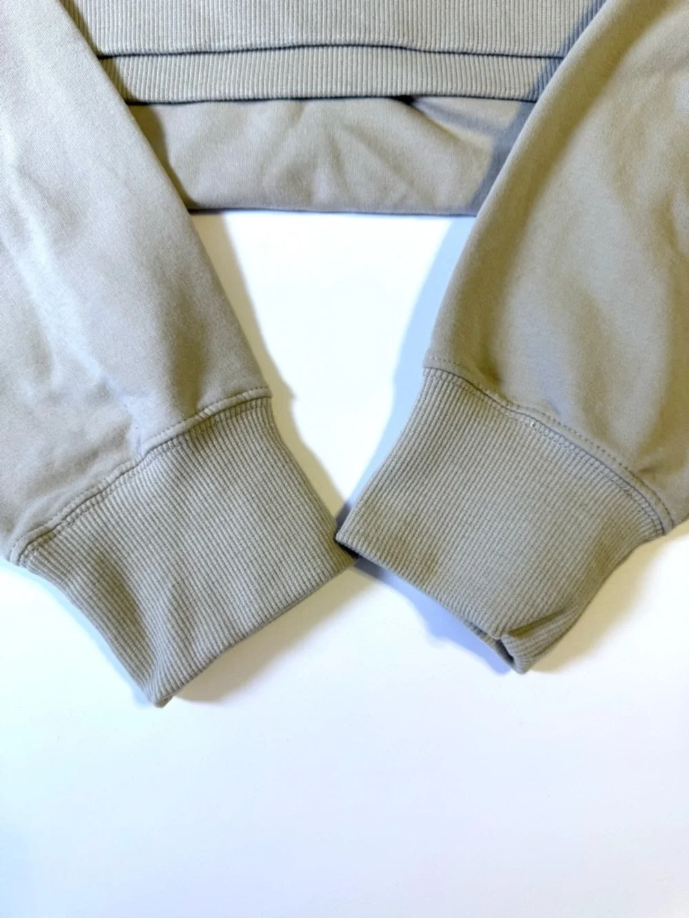 Roundtree & Yorke Trademark Men’s Large Quarter Zip Pullover Sweatshirt Beige
